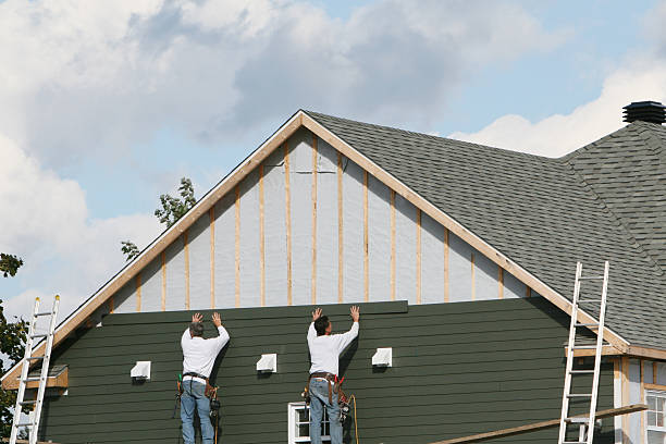 Professional Siding technician working in Somerdale, NJ